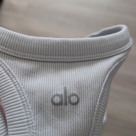ALO Ribbed Tank Top - Picture 3 of 5